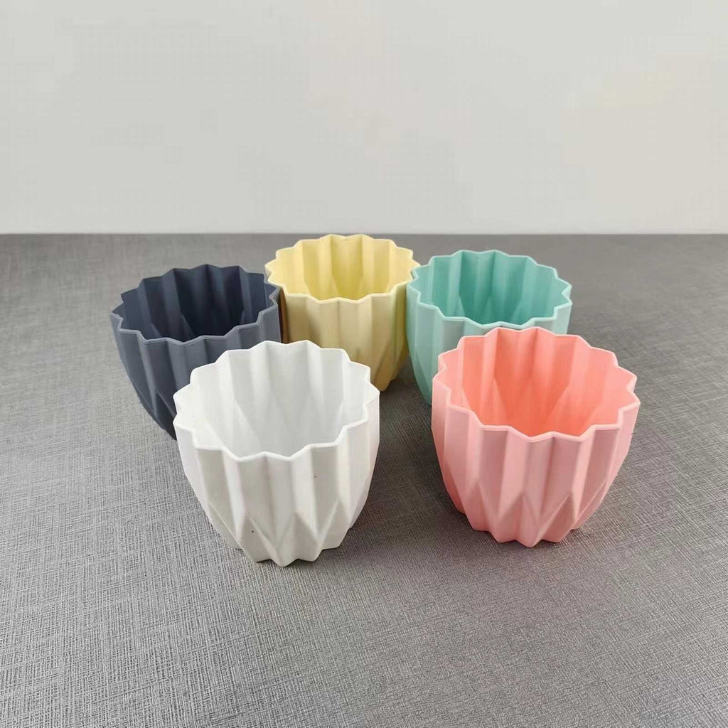 Ljxge Style Striped Plastic Faux Ceramics Flower Pot 2.4 in Modern Round Succulent Pots with Stripe Texture Small to Medium Sized Flowerpot for indoor House Plants and Flowers Herbs