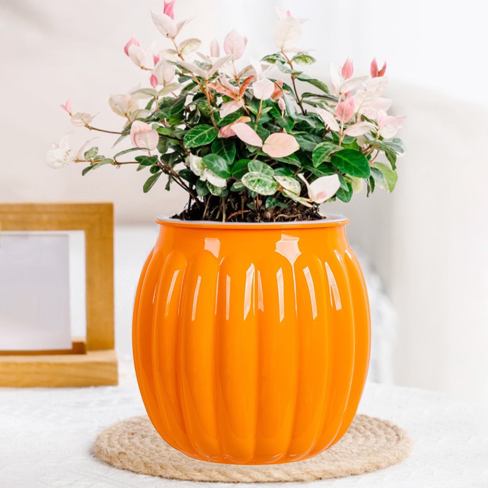 KeirineCC 4" Pumpkin Planter Self Watering Pot,5x4 Inch Plant Plastic Pots Indoor,Self Watering Orchid Pot Pumpkin Planter Flower Pot for All House Plants,Flowers,African Violets,1 Pcs,Orange